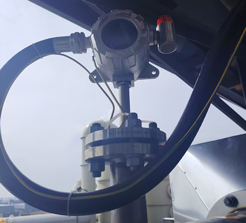 化工廠法蘭式醋酸檢測儀應(yīng)用案例